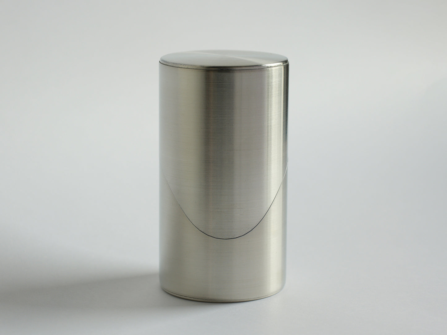 Waving Tea Caddy SAKURAI