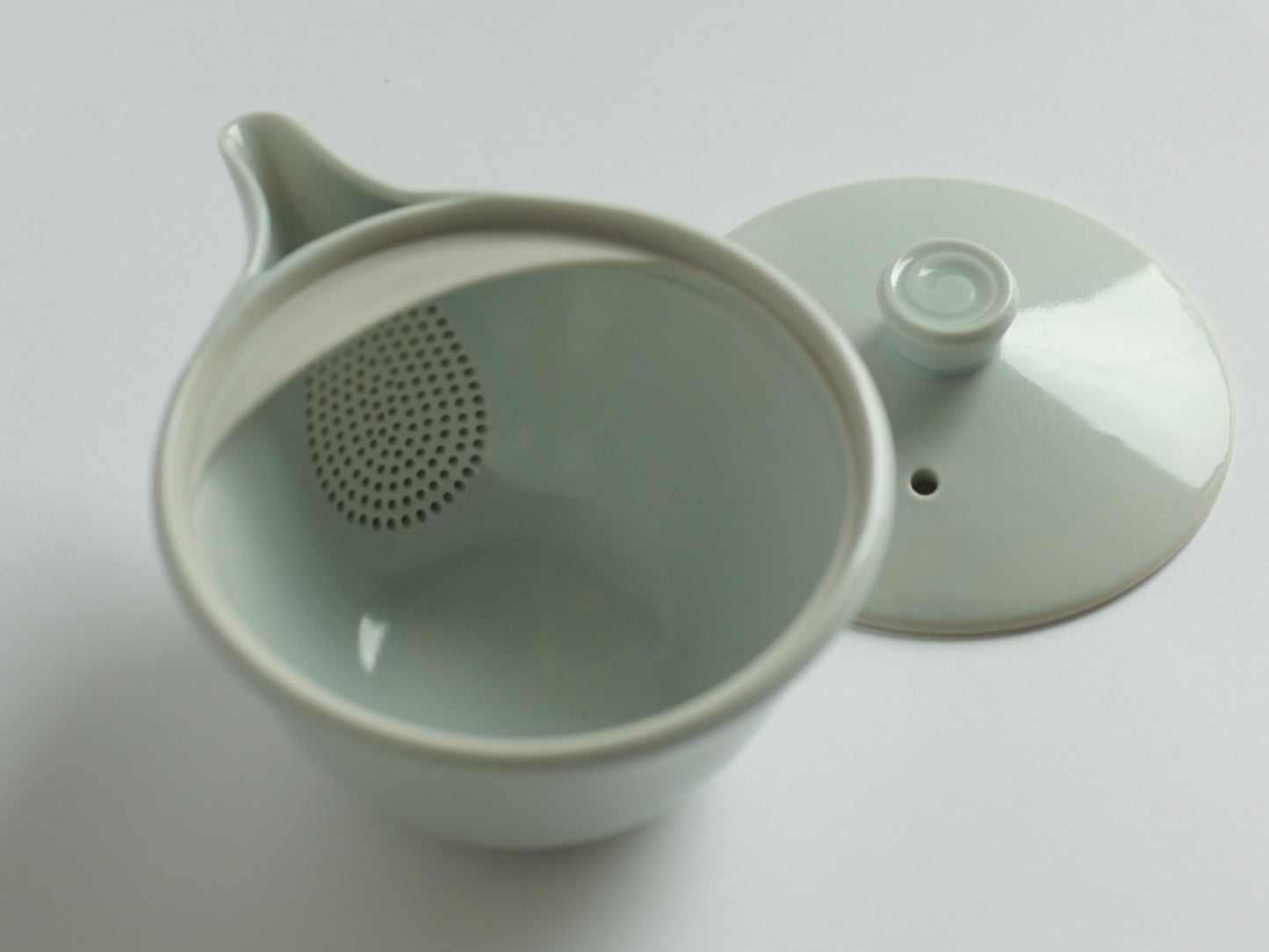 White Hohin from ASAHIYAKI Pottery