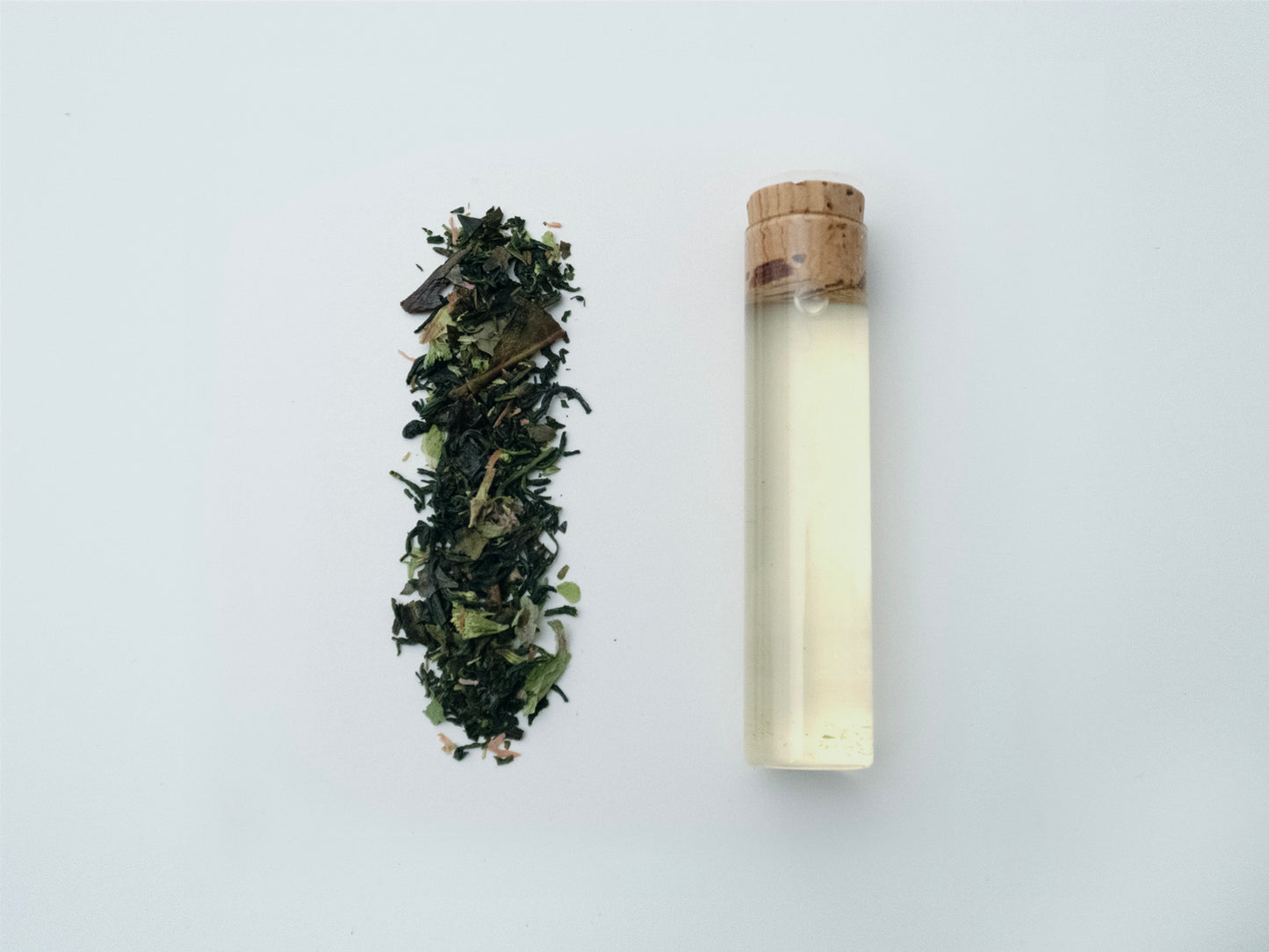 No.423 Blend of Pan-fired Green Tea, Winter Tea, Edible Flower, Damask Rose