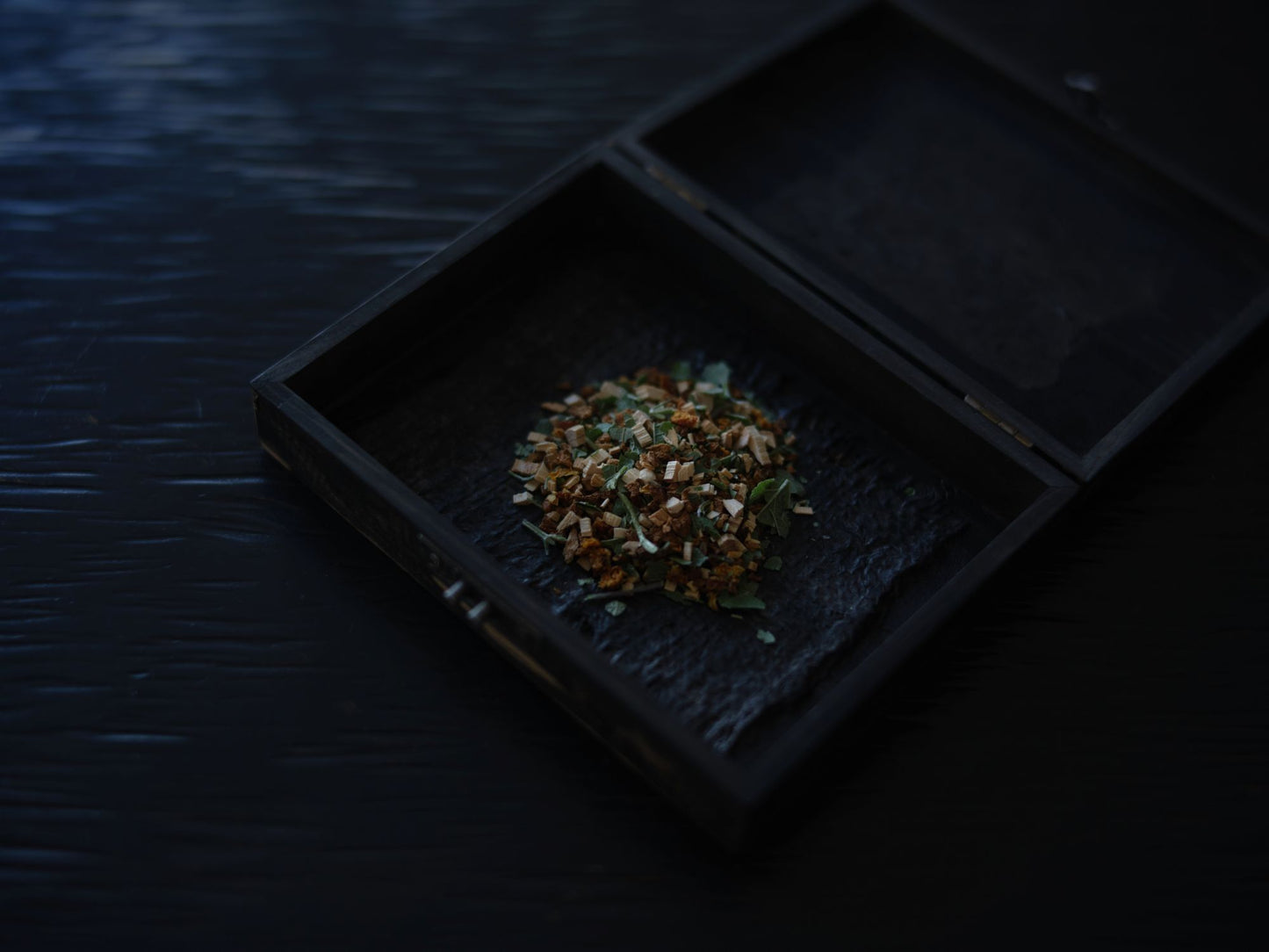 No.449 タラの木皮と牛蒡、みかんの皮、レモンバームのブレンド茶 ＜ハーブ・酸味＞